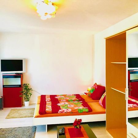 #World Monteurzimmer ชคอยดิทซ์ ภายนอก รูปภาพ