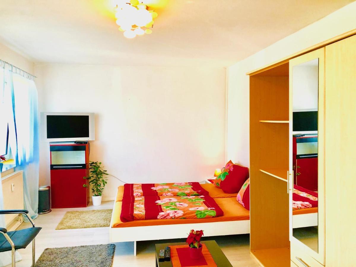 #World Monteurzimmer ชคอยดิทซ์ ภายนอก รูปภาพ
